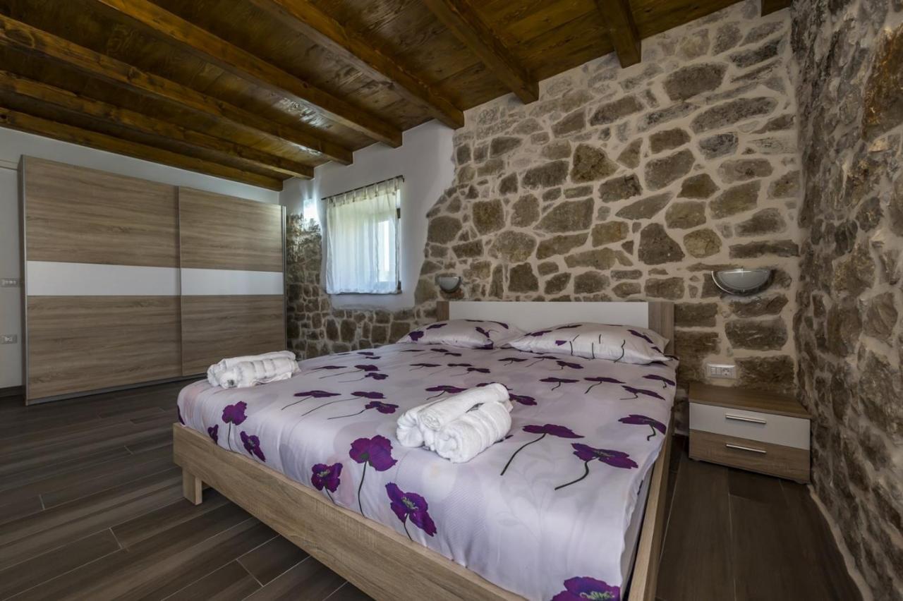 Spacious Four-Bedroom Villa Marija Klostar Εξωτερικό φωτογραφία