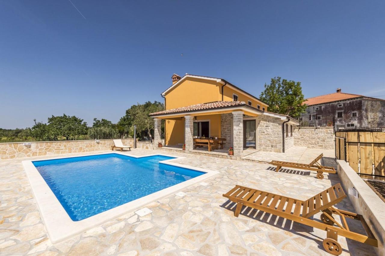 Spacious Four-Bedroom Villa Marija Klostar Εξωτερικό φωτογραφία