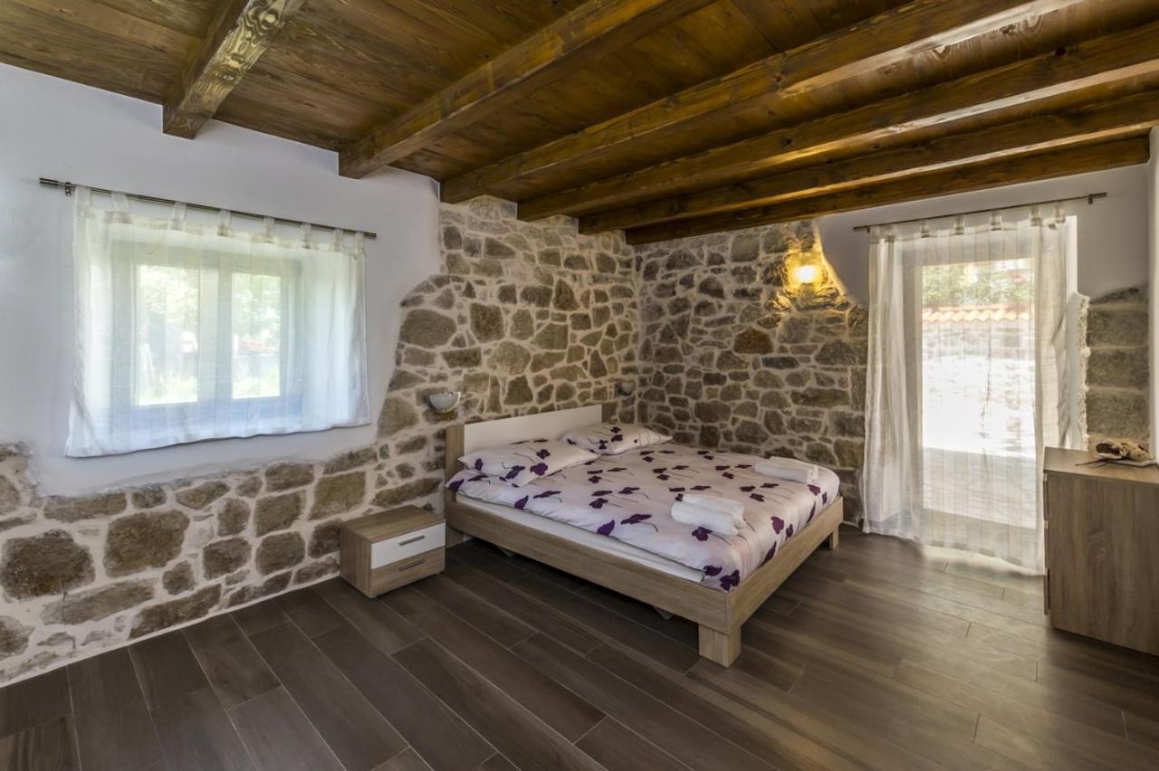 Spacious Four-Bedroom Villa Marija Klostar Εξωτερικό φωτογραφία